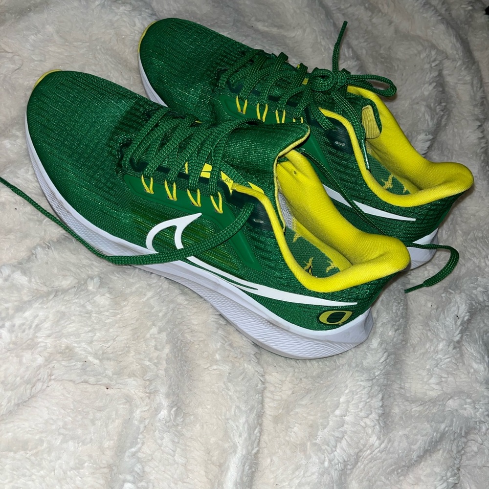 nike oregon pegasus shoes 2022